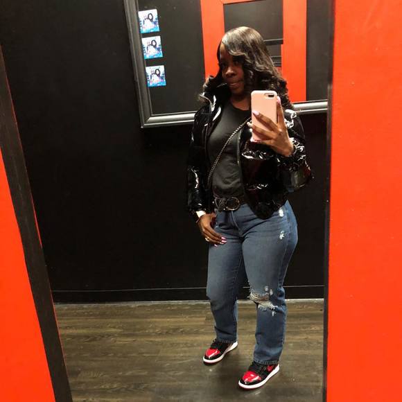 Meet your Posher, Rashonda - Picture 1 of 1